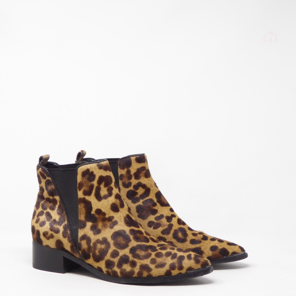 Marc Fisher Yalely Womens Chelsea Boots Brown Leopard Print Calf Hair 7.5M